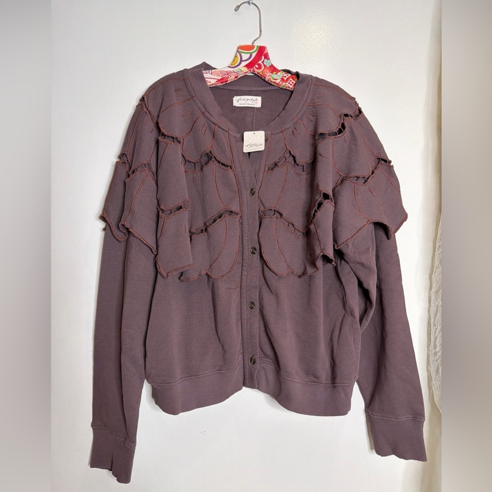 Free People Fluttercape Sweatshirt Cutwork Embroidered Cape Cardigan XL - Picture 4 of 8